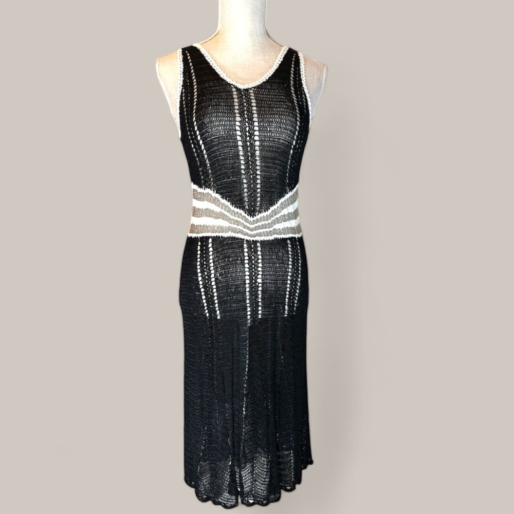 Karen Millem crochet beaded black white & silver gray, bow back midi dress